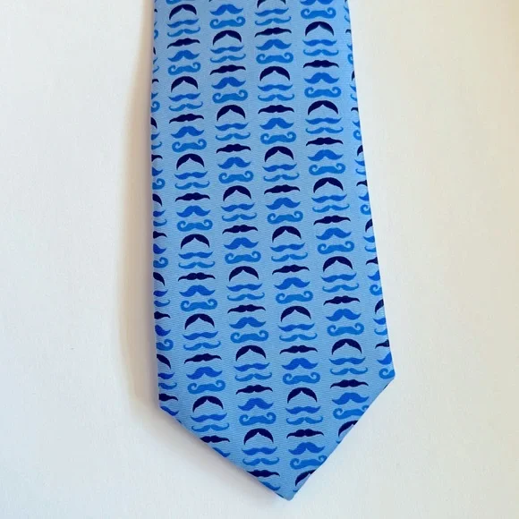 👔EUC Tailorbyrd Men’s Tie - Blue with Mini Mustaches - Picture 1 of 6